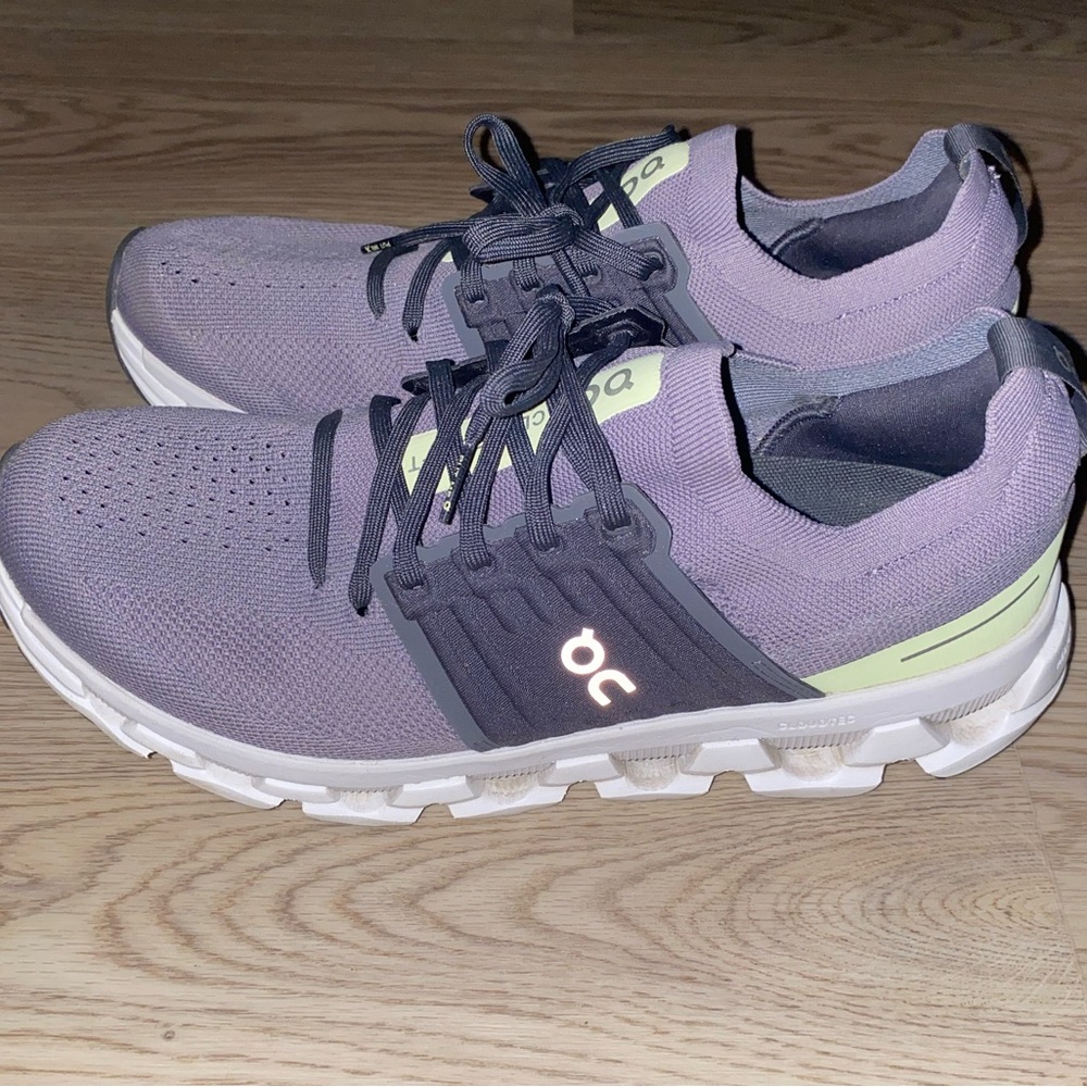 On Cloud Cloudswift Shoes